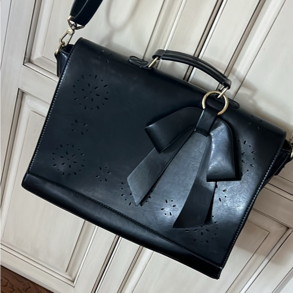 Vegan Leather Bow Briefcase/Computer Bag-New